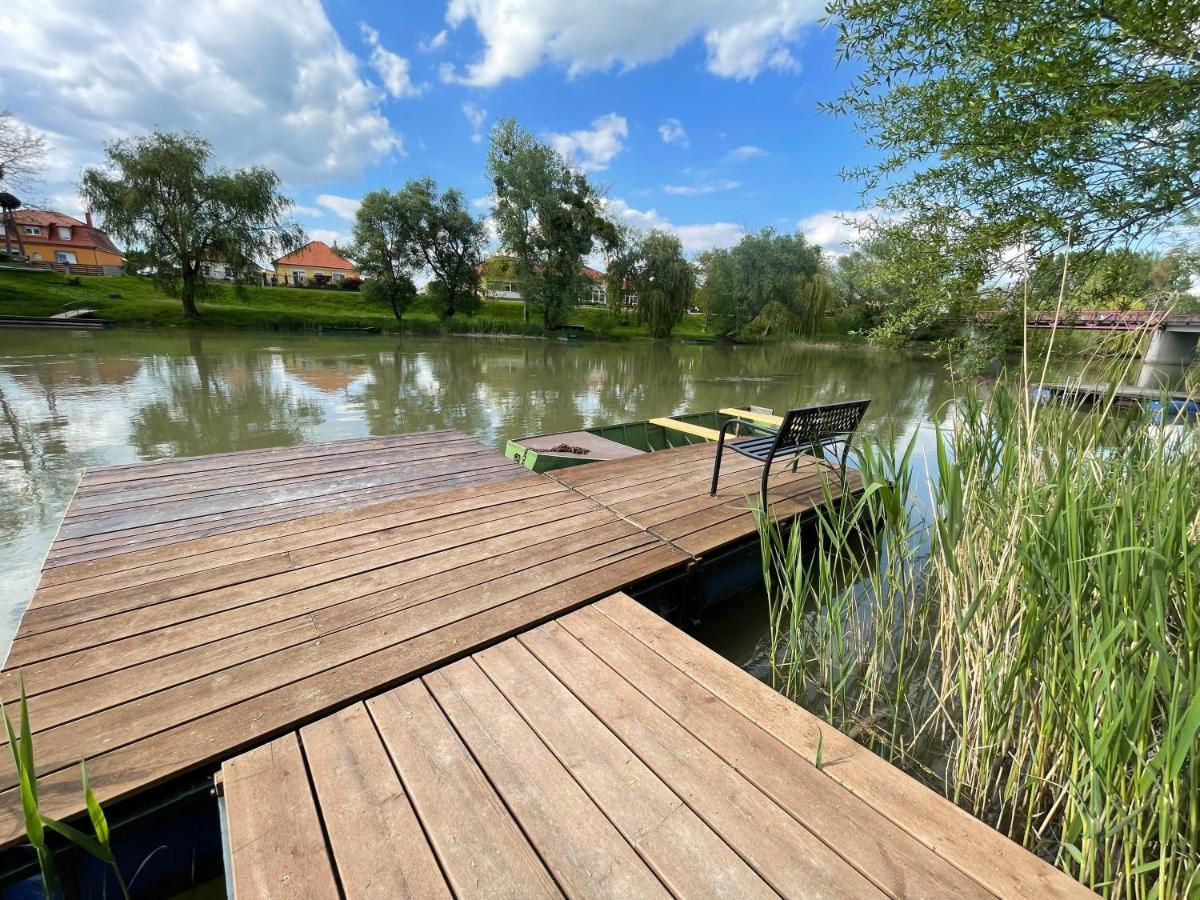Hidlab Apartman Kimle Екстер'єр фото