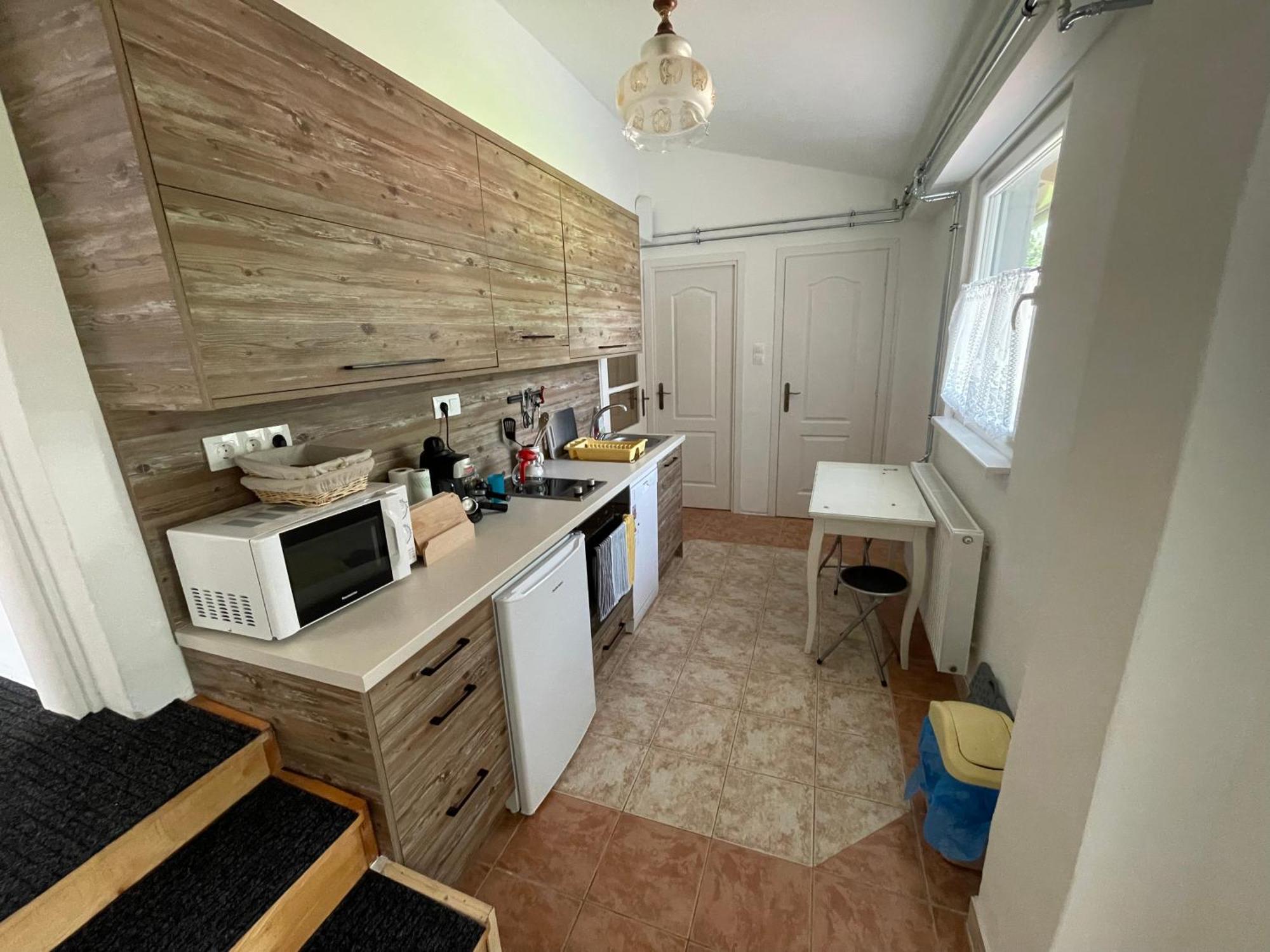 Hidlab Apartman Kimle Екстер'єр фото
